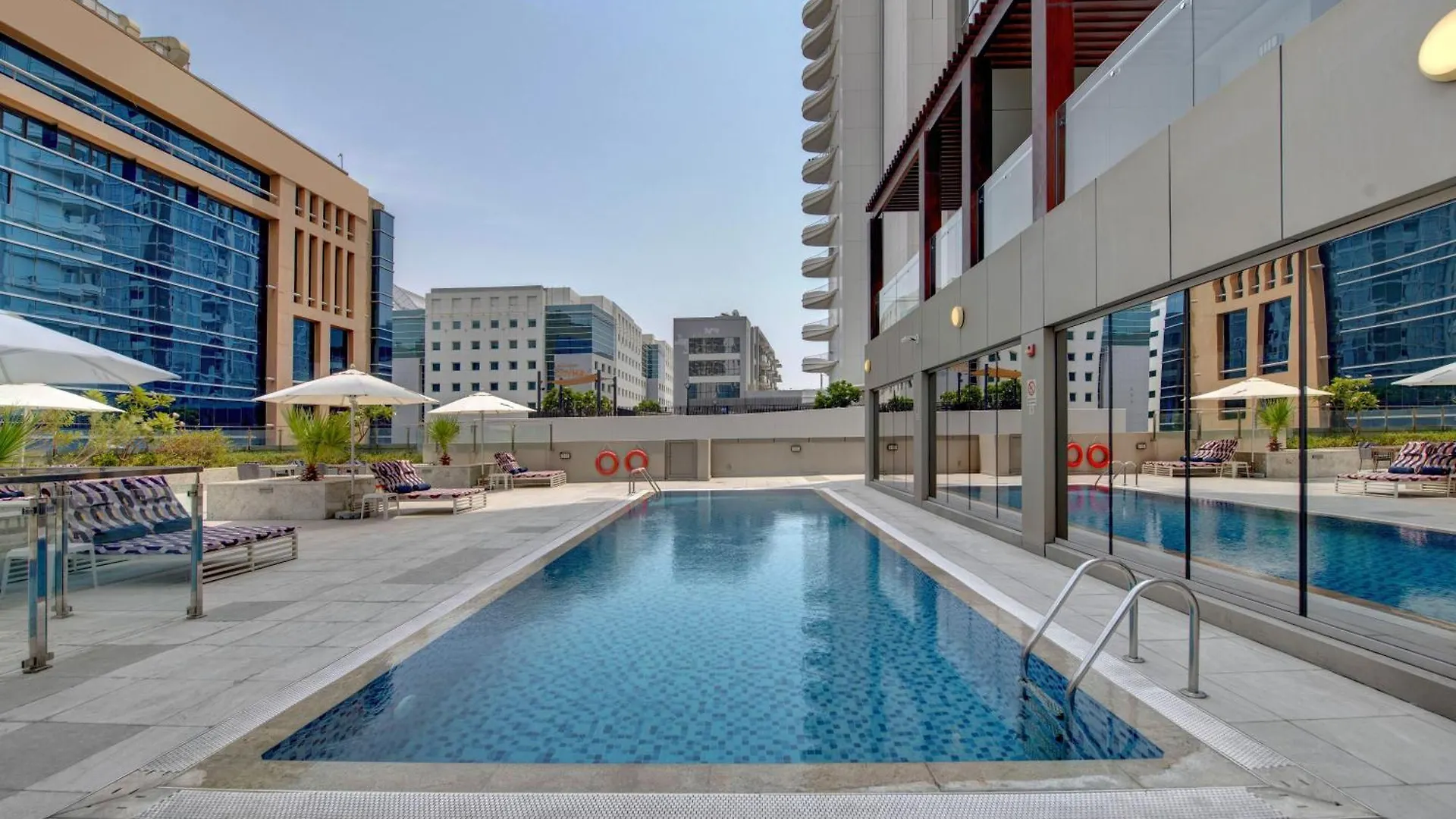 Suha Mina Rashid Hotel Apartments Dubai Aparthotel