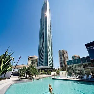 q1-resort-spa.queenslandhotels.net/